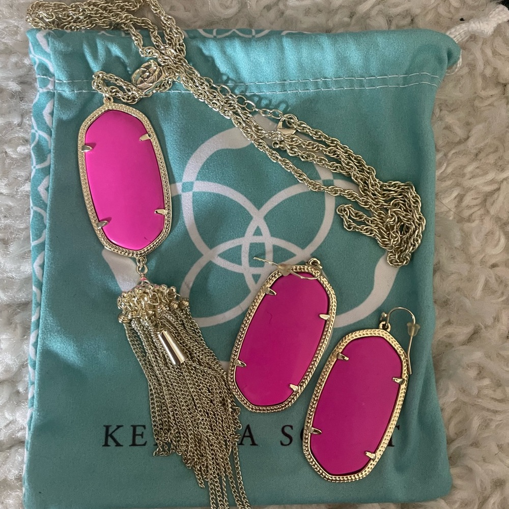 Rayne necklace with matching Danielle earring
